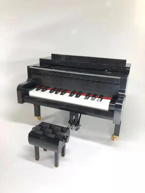 这是一架真的可以弹的乐高积木钢琴