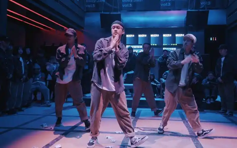 沈沉雷编舞温州urban团体sto嘉宾表演