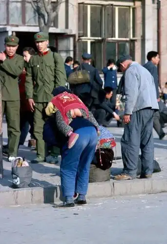 1970年代怀旧老照片感慨万千