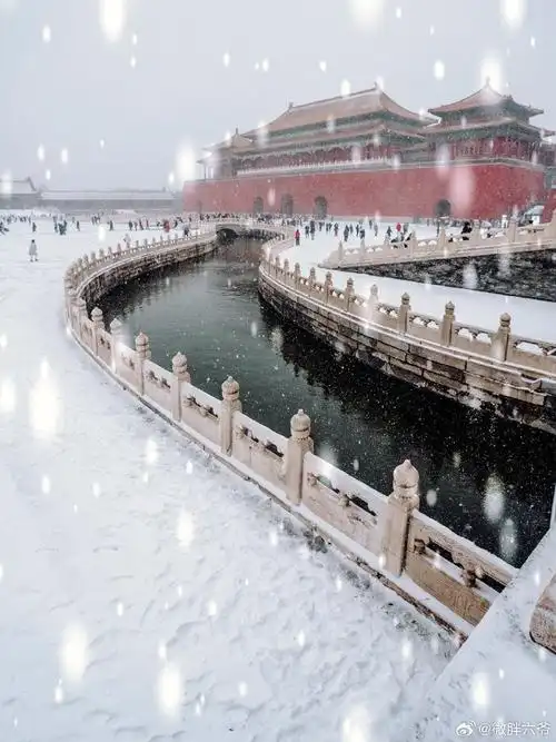 废话不说,赶紧连夜分享这些年我拍过的故宫雪景经典机位!