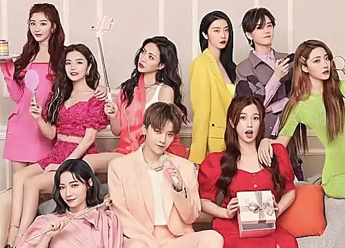 昨晚the9组合进行了一场"限定营业"的活动, 活动上刘雨昕,虞书欣