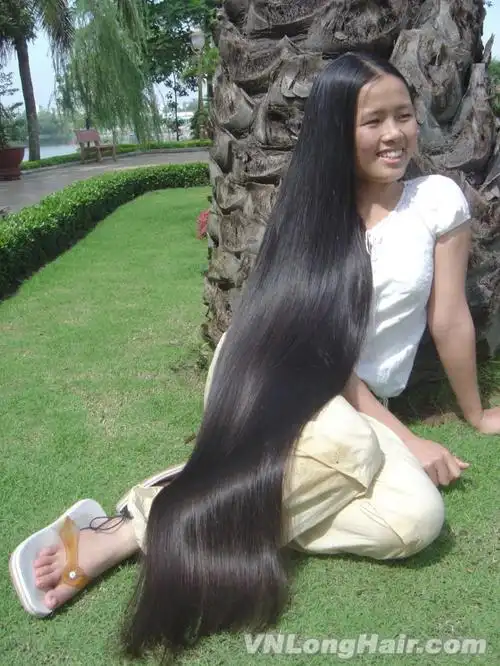 收藏的越南长发女图集与大家分享(83)