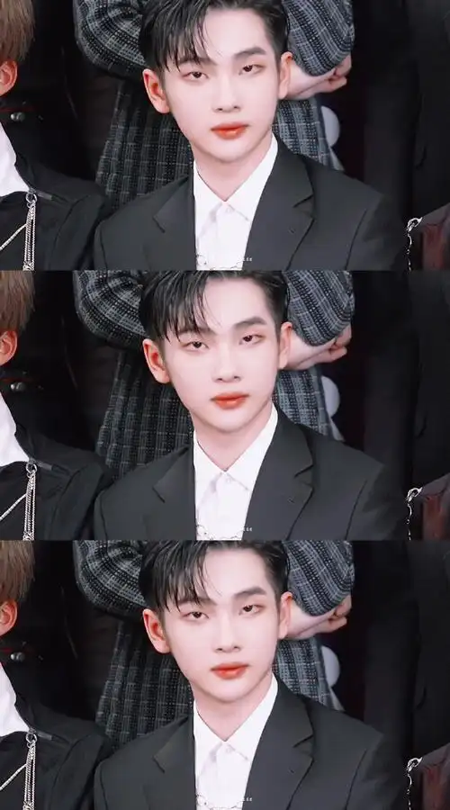 周震南戴双眼皮眼镜