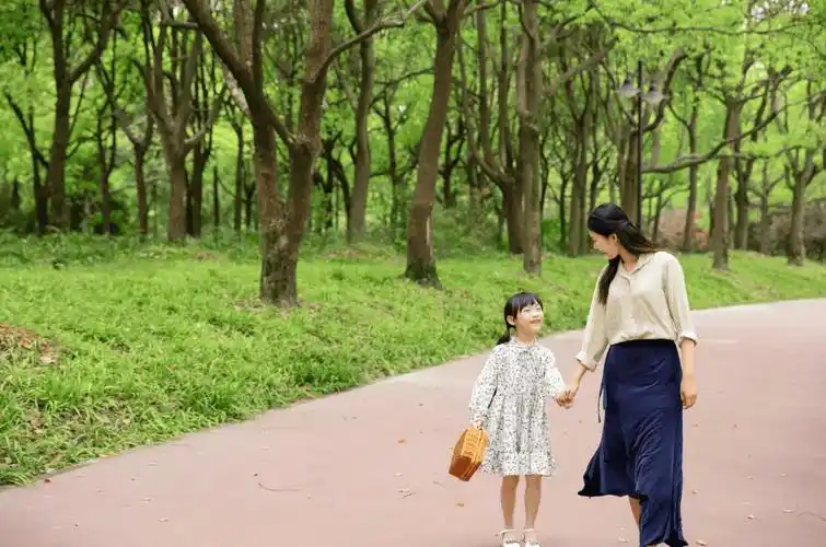 《我的阿勒泰》爆火,马伊琍一句话惊醒千万父母:妈妈