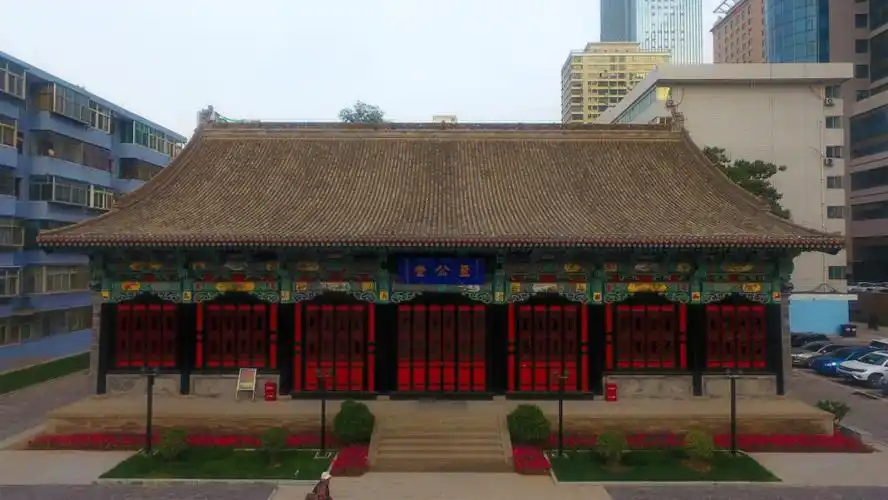 至公堂(位于兰大二院内)