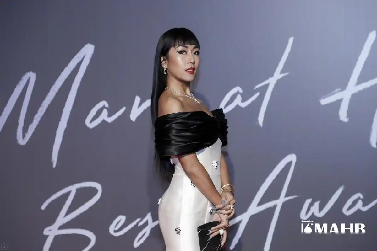 吉克隽逸今晚盛典造型真的可!