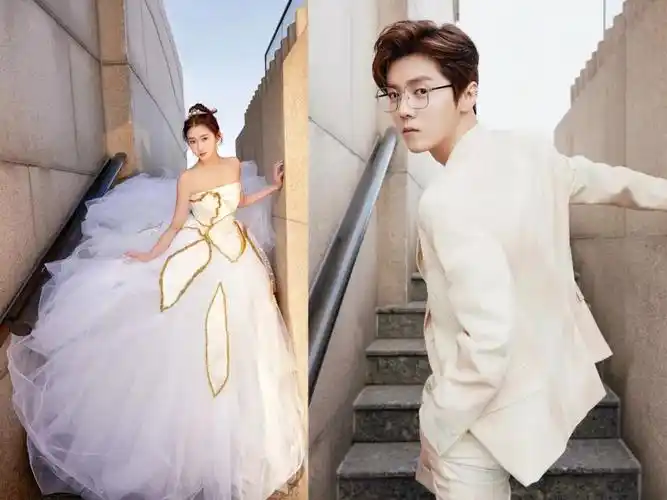 关晓彤和鹿晗真是娱乐圈的一股清流度过9个情人节好事将近