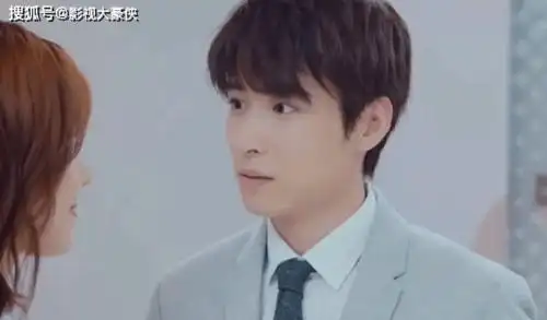 中告白》男二竟是铠甲勇士演员,曾经的童年偶像,如今的少年郎_吴昊泽