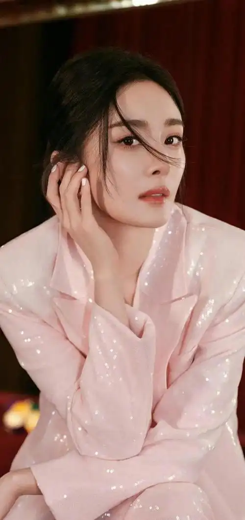 杨幂高清图片 第2598期_网易订阅