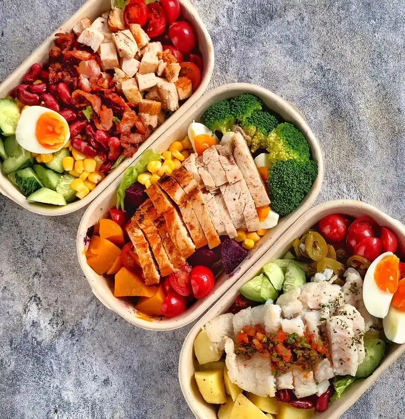 减脂轻食沙拉,鸡胸杂粮沙拉,龙利鱼沙拉 - 抖音