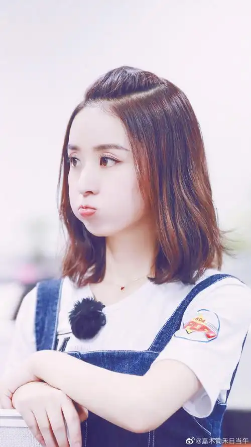 赵丽颖超话&#十五行远破长空,霁过随颖共见虹#美图净化赵丽颖首页!