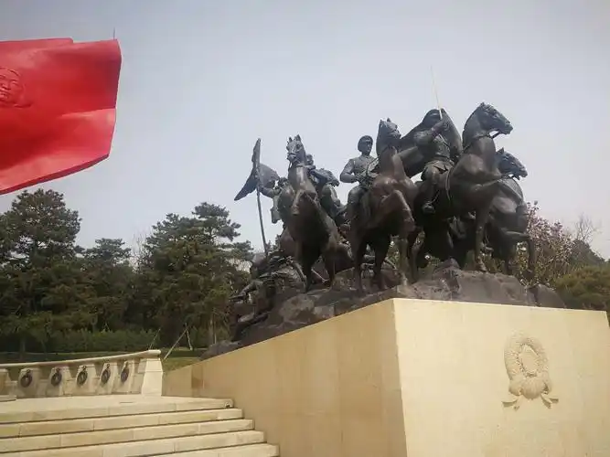 壮观!八宝山无名烈士墓地