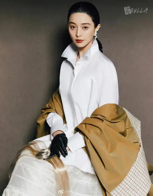 伊周四月刊封面人物范冰冰##范冰冰墨色风韵大片