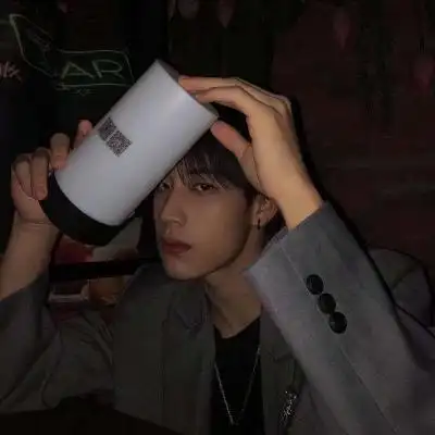 高清好看的霸气男生真人头像超酷图片