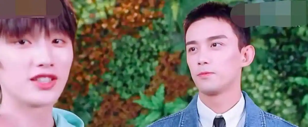 原创丁程鑫教吴磊撒娇wink吴磊害羞到低头丁程鑫反应让人表示磕到了