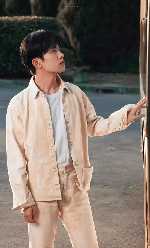 易烊千玺 - 堆糖,美图壁纸兴趣社区