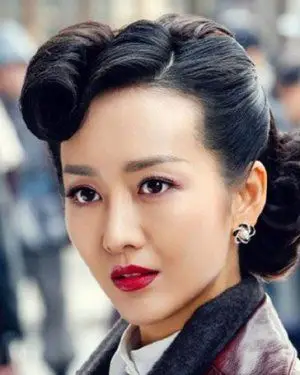 看了那么多民国剧 手推波纹卷发原来这么美