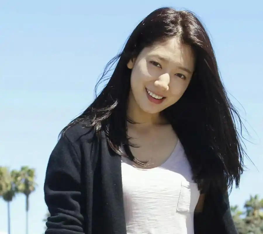 当红偶像朴信惠壁纸青春偶像朴信惠