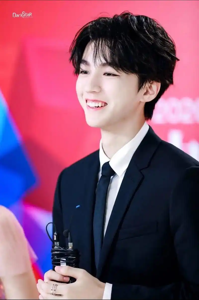 王俊凯 #治愈系笑容 好可爱的宝宝 - 抖音