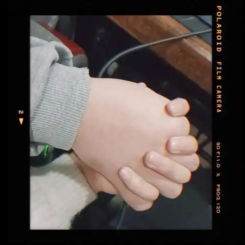 我们牵手手的照片