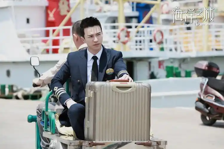 《海洋之城》王冠逸迎难而上交出完美答卷