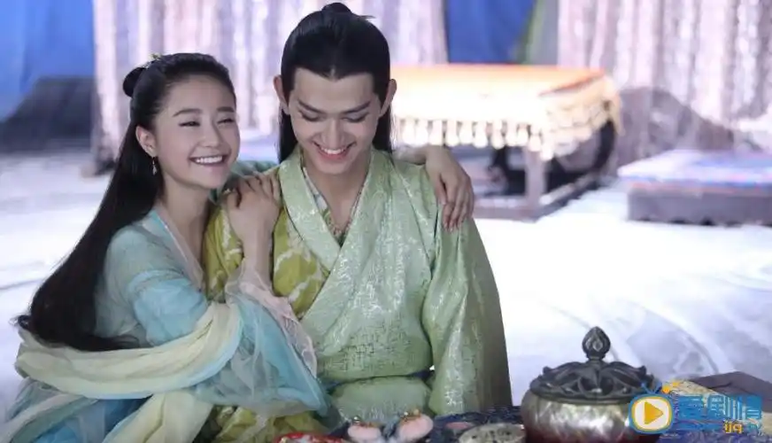 花千骨琉夏是谁演的_琉夏扮演者李茜资料_琉夏结局 | 爱剧情