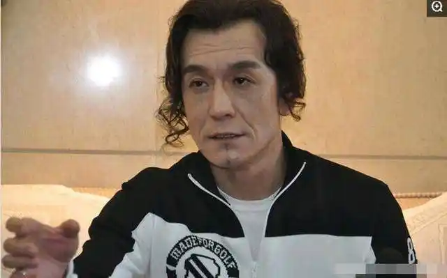 时隔两个半月,哈文微博晒出李咏墓地,七字透露不回国实情