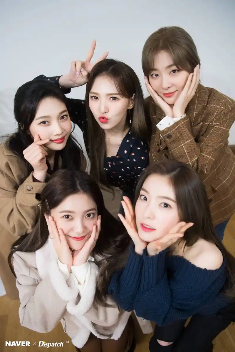 [red velvet][新闻]181204 "独特的氛围"redvelvet