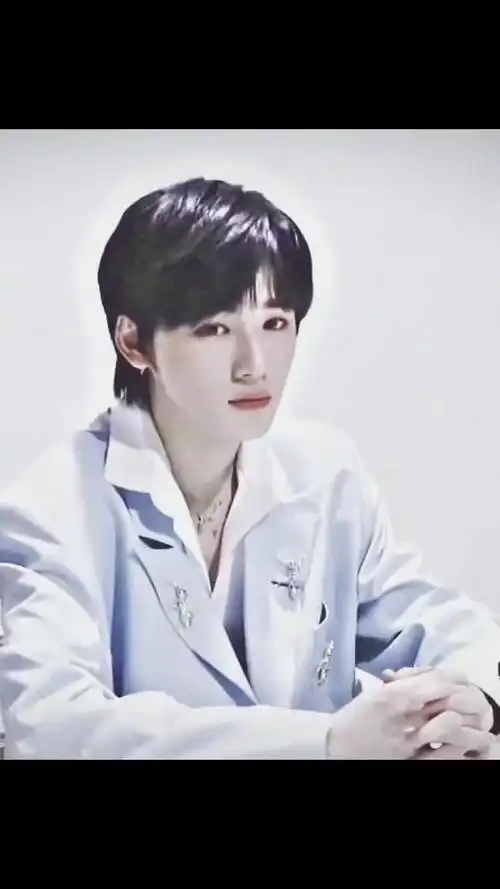 时代少年团宋亚轩时代峰峻tf家族颜值