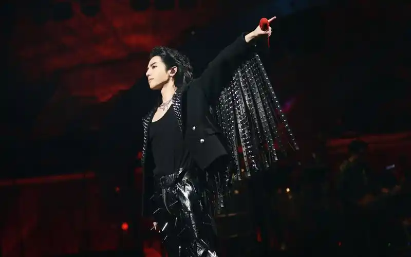 【华晨宇2021火星演唱会】20211203演唱会高清大头全程高音质