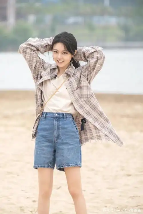 原来,杨幂宋茜等女明星的夏日穿搭都离不开这件单品?