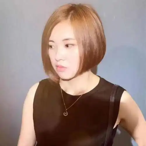 脸大的女生适合什么发型(脸大的女生适合怎么扎)