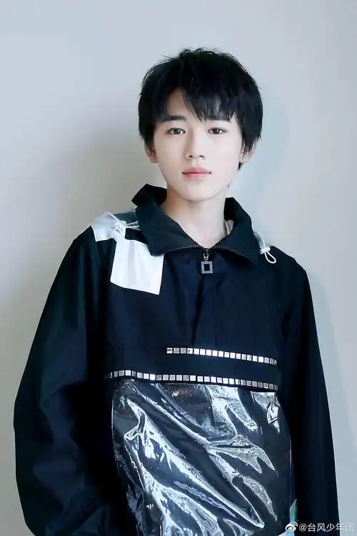 tyt台风少年团今天航天晚会表现怎么样?照这长势,全员180 指.