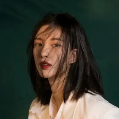 ins成熟高冷系女生头像