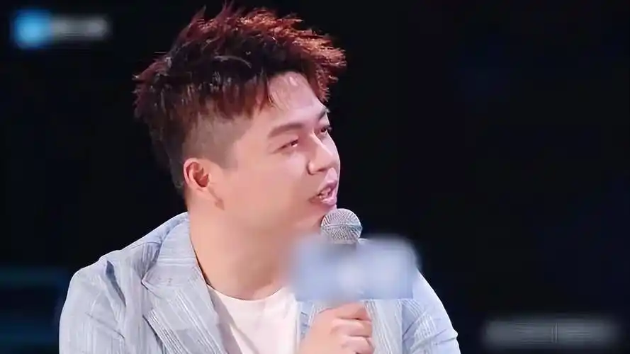 沈涛只是临时客串主持发布会_节目_中国_网友