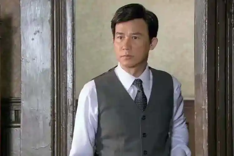 data-lemmaid="5070355">冷风暴 /a>》中反派角色,该角色由演员 a