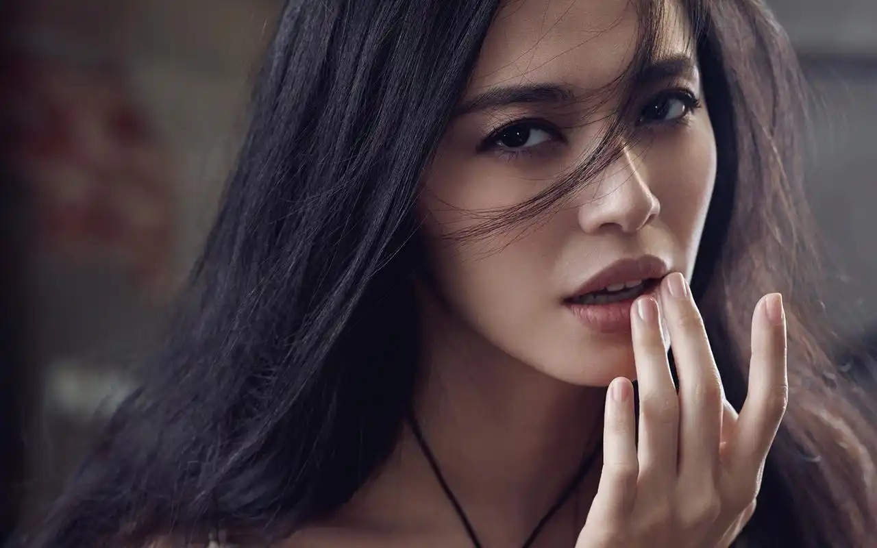 姚晨时尚性感写真图片桌面壁纸一