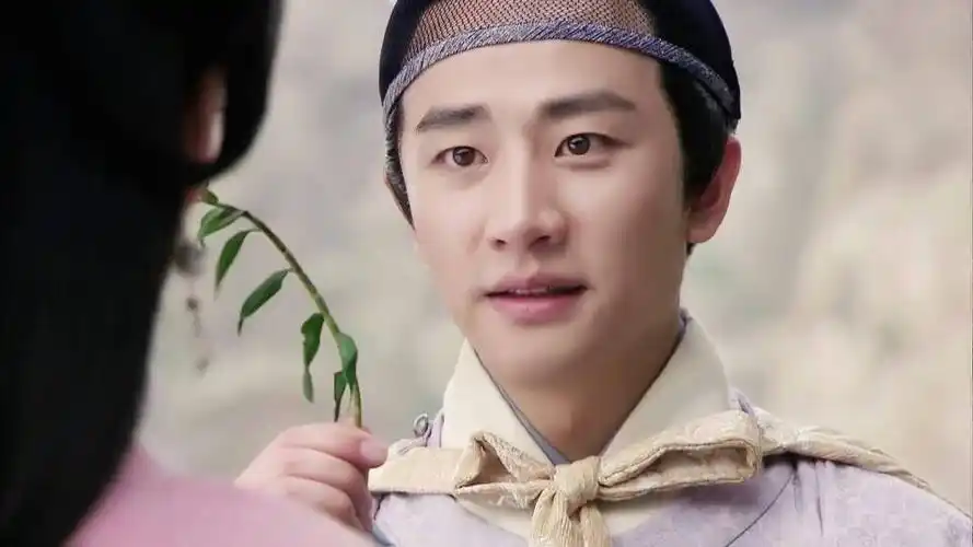 主题:给黄轩的古装颜值正名![9]收藏该贴已收藏