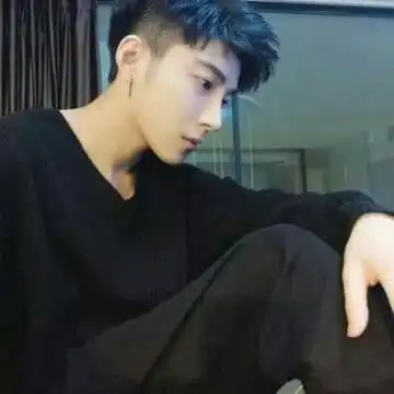 雨曦:2018最新微信帅哥头像高冷有气质讨好是最不经用的认输