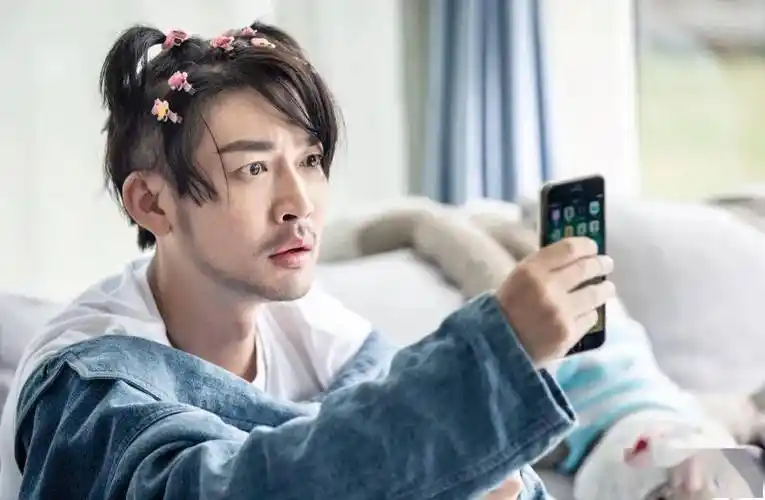 专访演员张博:18表演19是人生的游乐场,灵魂的聚集地_梅生_冰雪