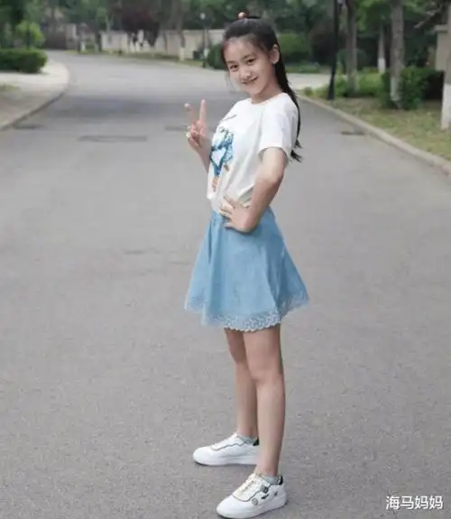 田雨橙|有种"发育过猛"叫田亮女儿,13岁身材傲人,网友:是吃啥长大的