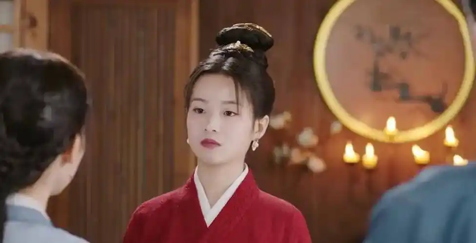 看完李庚希的新剧古装造型,路人:感觉我也可以去演戏了!