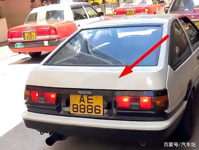 香港偶遇ae86,影响一代人的神车,这车牌更具情怀