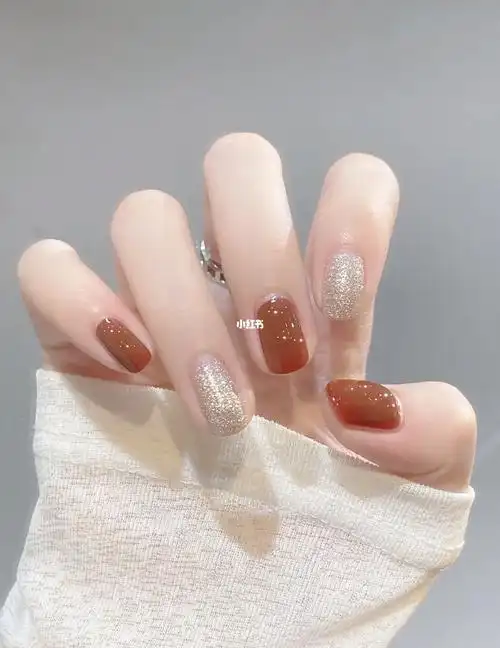 焦糖棕色9477银河细闪|秋冬氛围感跳色美甲
