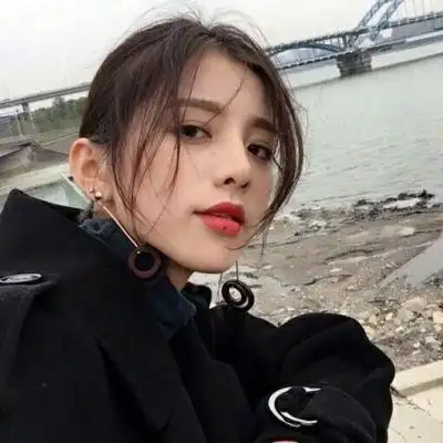 黑暗系头像女生高冷_www.qqtu8.com