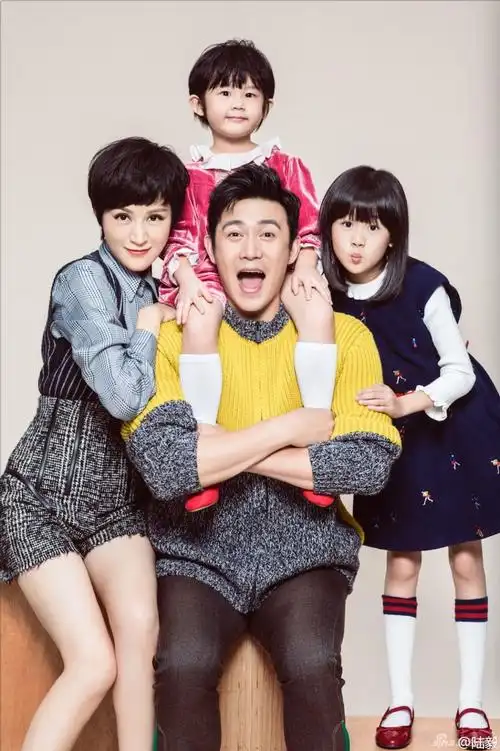 陆毅晒全家福甜蜜有爱(1/9)