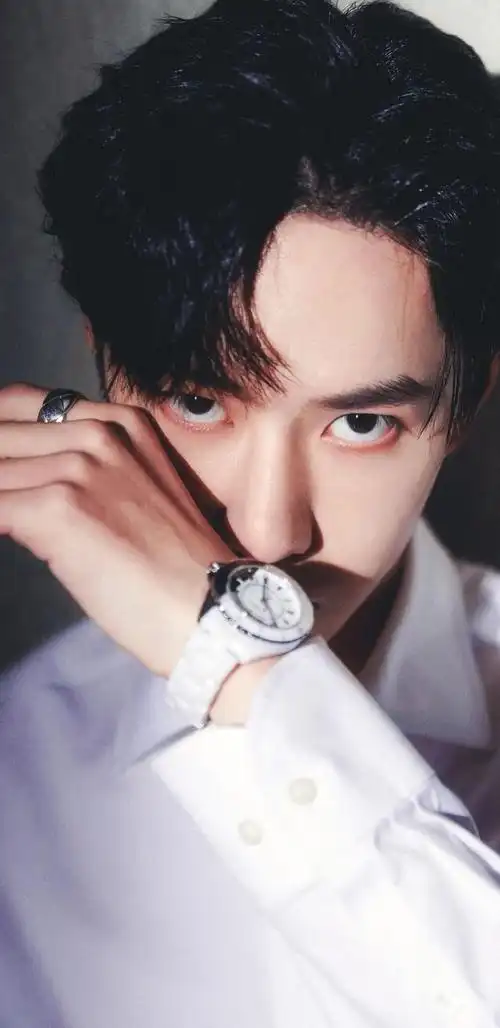 王一博壁纸第57期:王一博真的超帅,气质独特太惊艳了