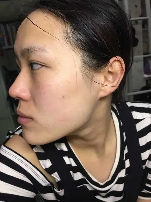 来来来 告诉你,只要鼻子找对角度拍照,照样高鼻梁 这些都是 iphone7s