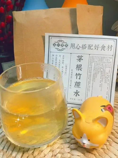 广东人夏天蕞爱喝的凉茶78茅根竹蔗水