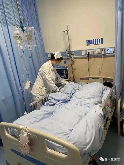 三六三医院神经外科成功开展首例颈动脉内膜剥脱术